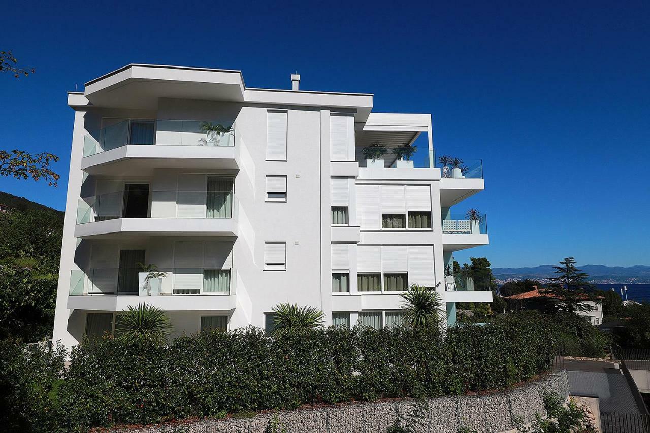 Designed Apartment With Swimming Pool Near The Beach Opatija Eksteriør billede